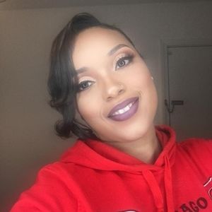 Meet your Posher, Myeisha